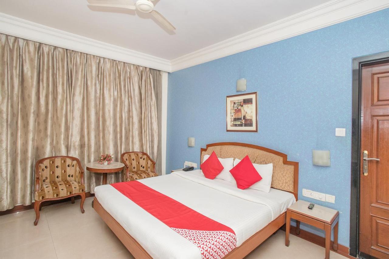 Oyo 579 Hotel Aab Bangalore Extérieur photo