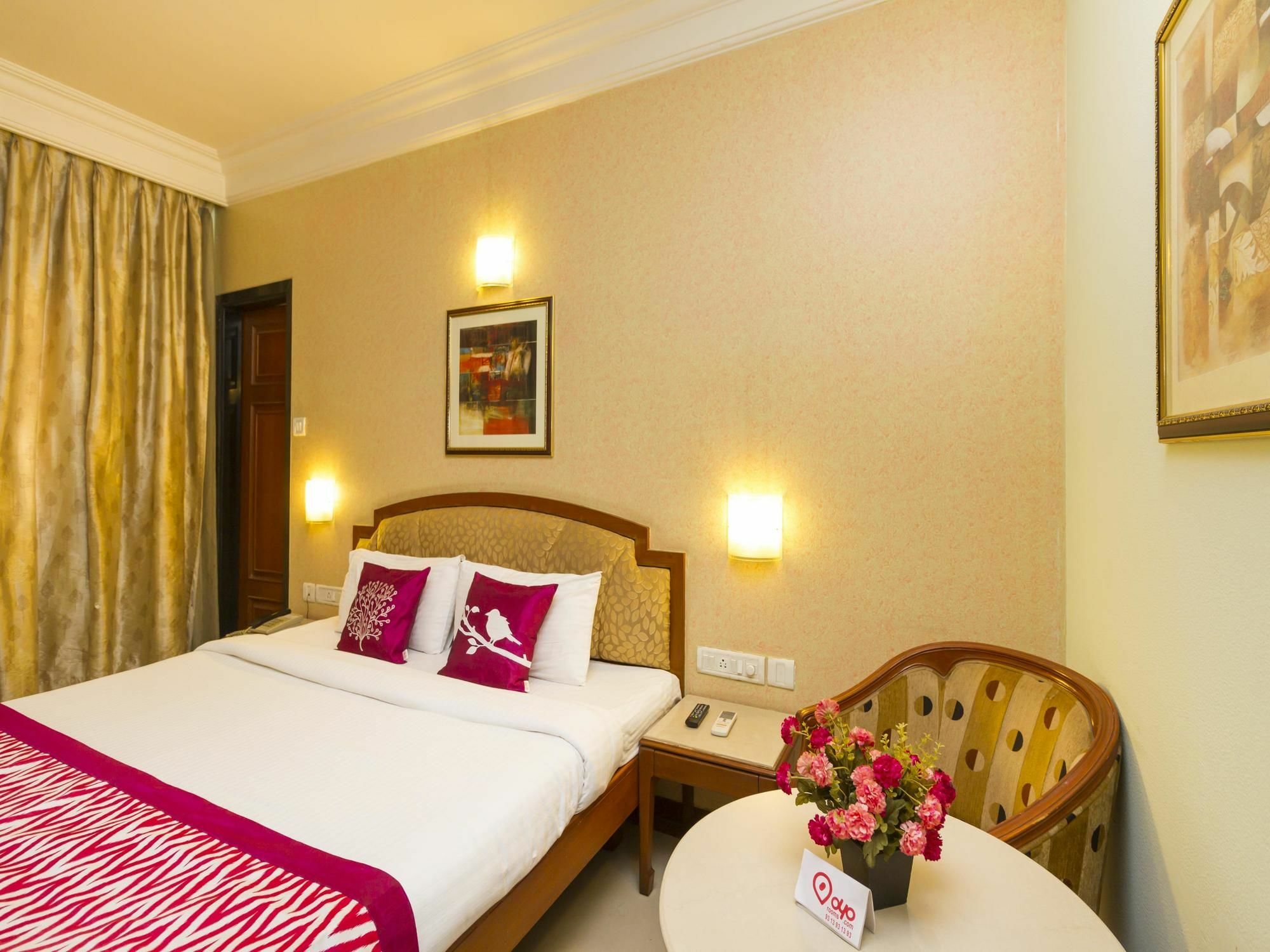 Oyo 579 Hotel Aab Bangalore Extérieur photo