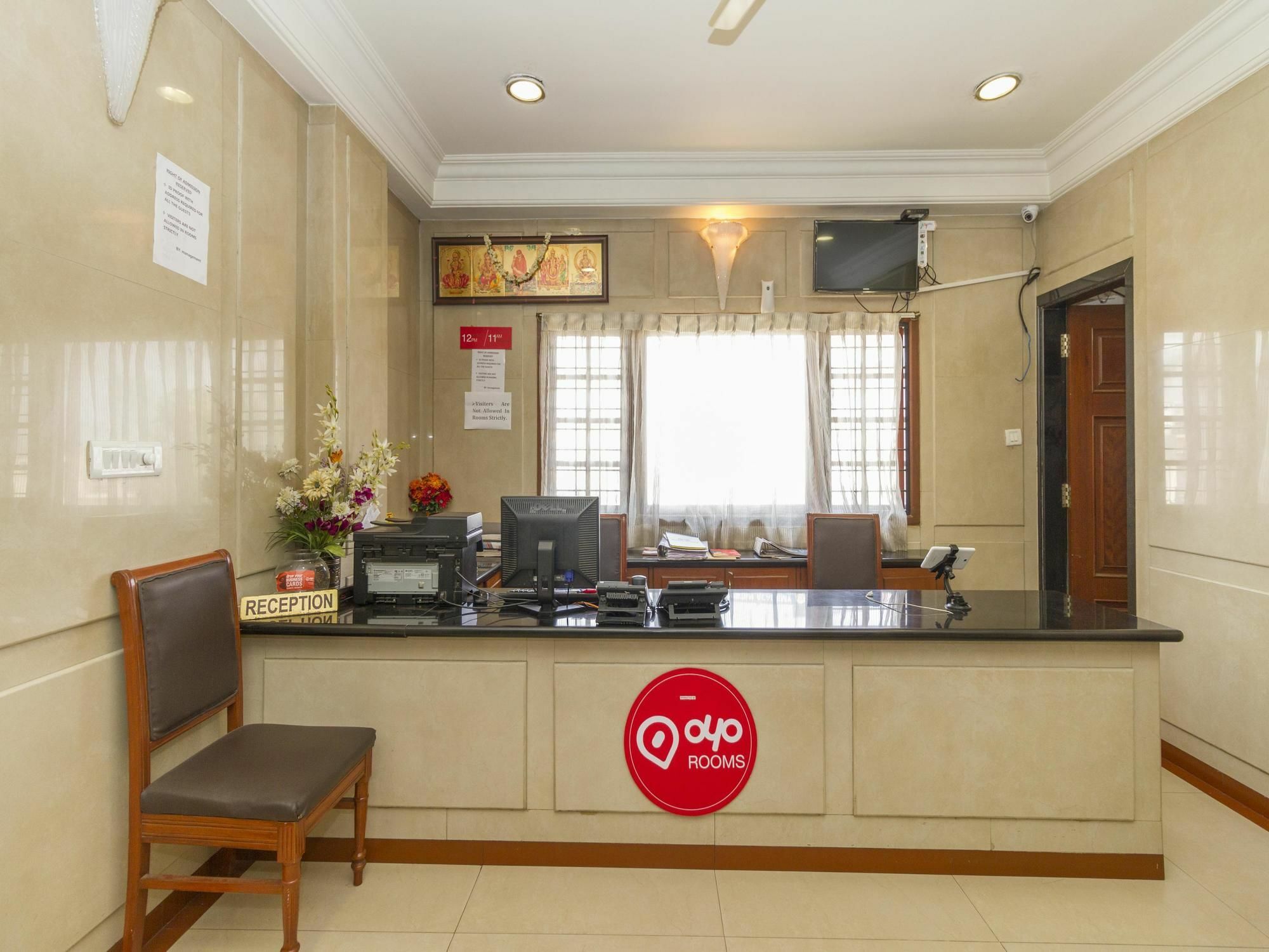 Oyo 579 Hotel Aab Bangalore Extérieur photo