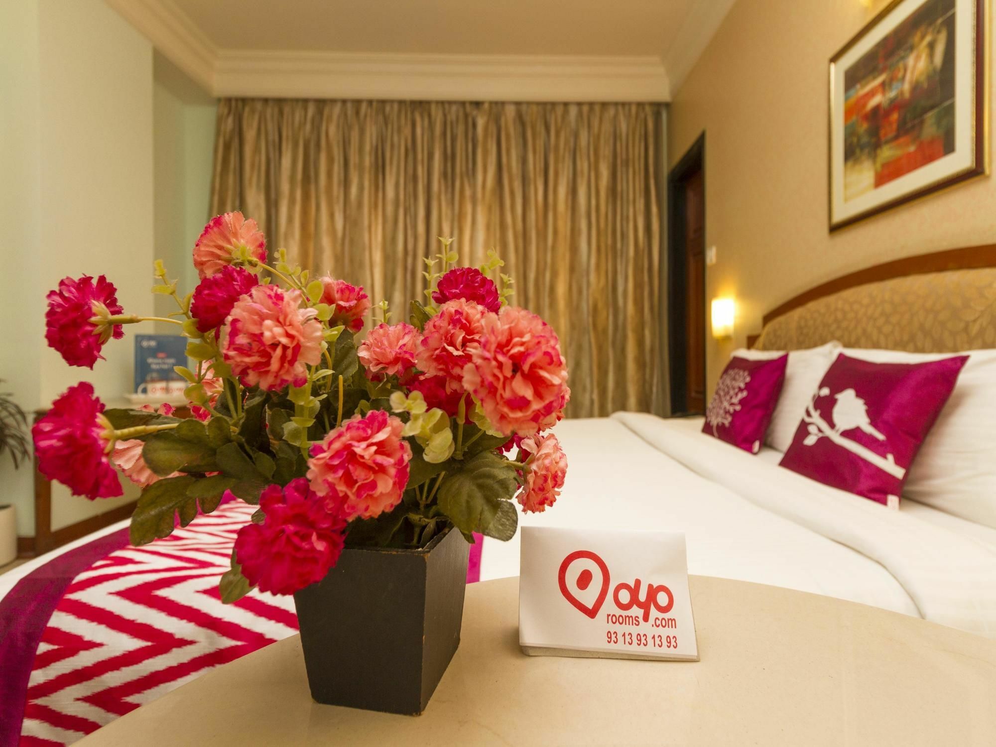 Oyo 579 Hotel Aab Bangalore Extérieur photo
