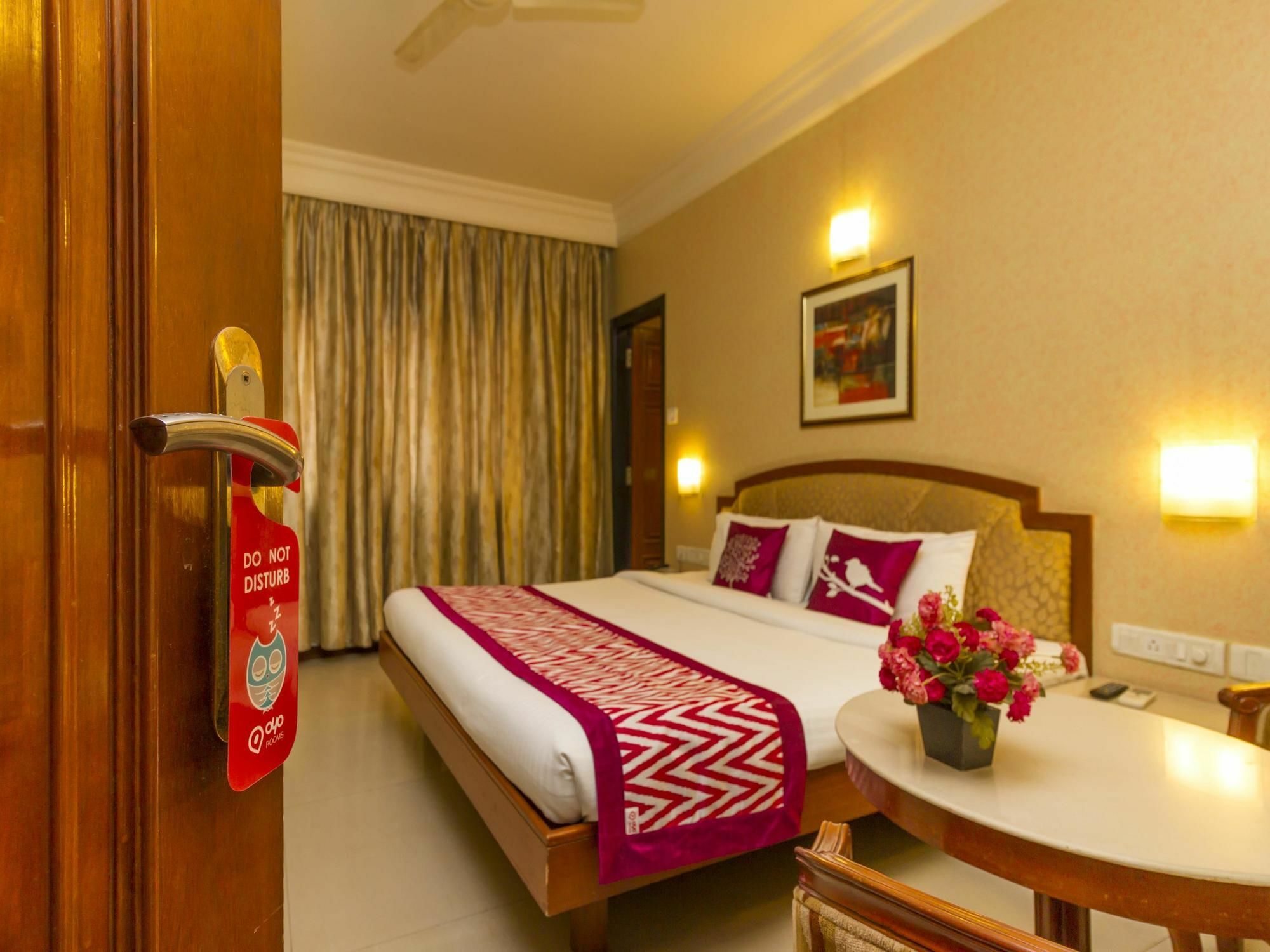 Oyo 579 Hotel Aab Bangalore Extérieur photo